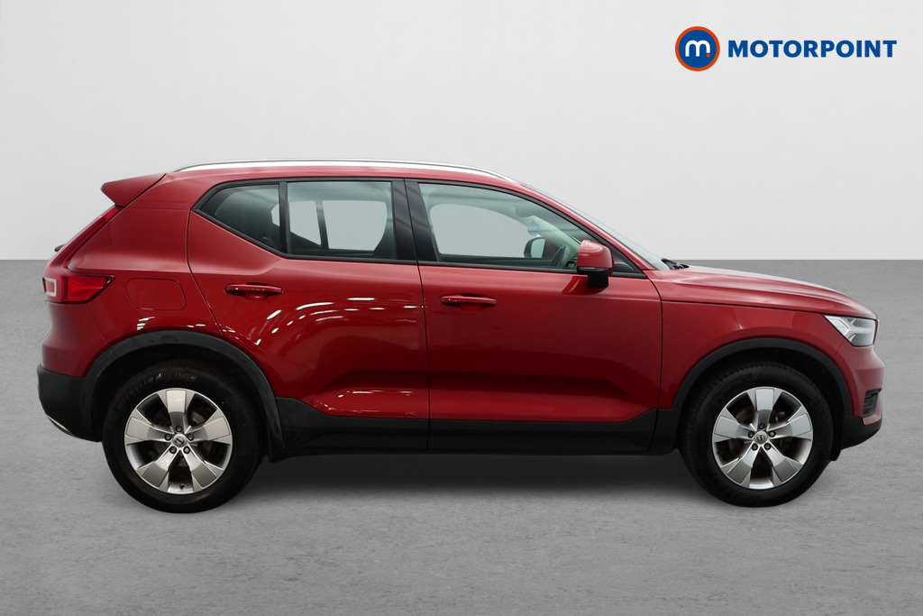 Volvo Xc40 Momentum Automatic Petrol SUV - Stock Number (1501451) - Drivers side