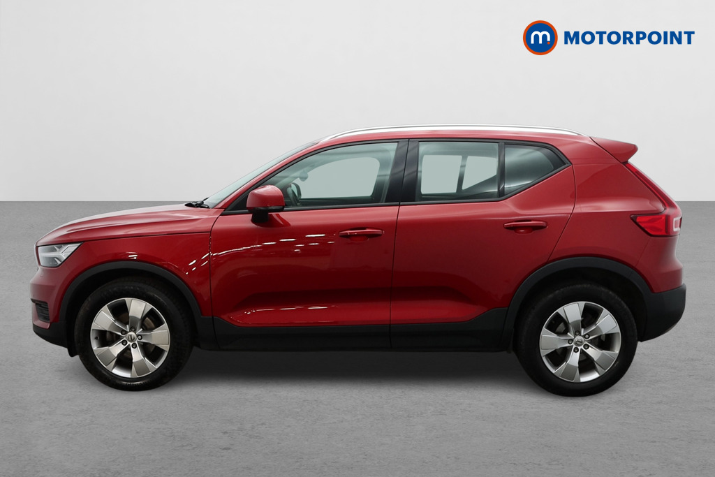 Volvo Xc40 Momentum Automatic Petrol SUV - Stock Number (1501451) - Passenger side