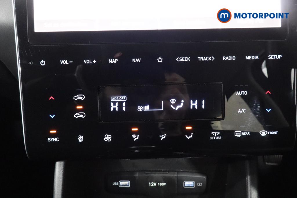 Hyundai Tucson Se Connect Manual Petrol SUV - Stock Number (1506234) - 13th supplementary image