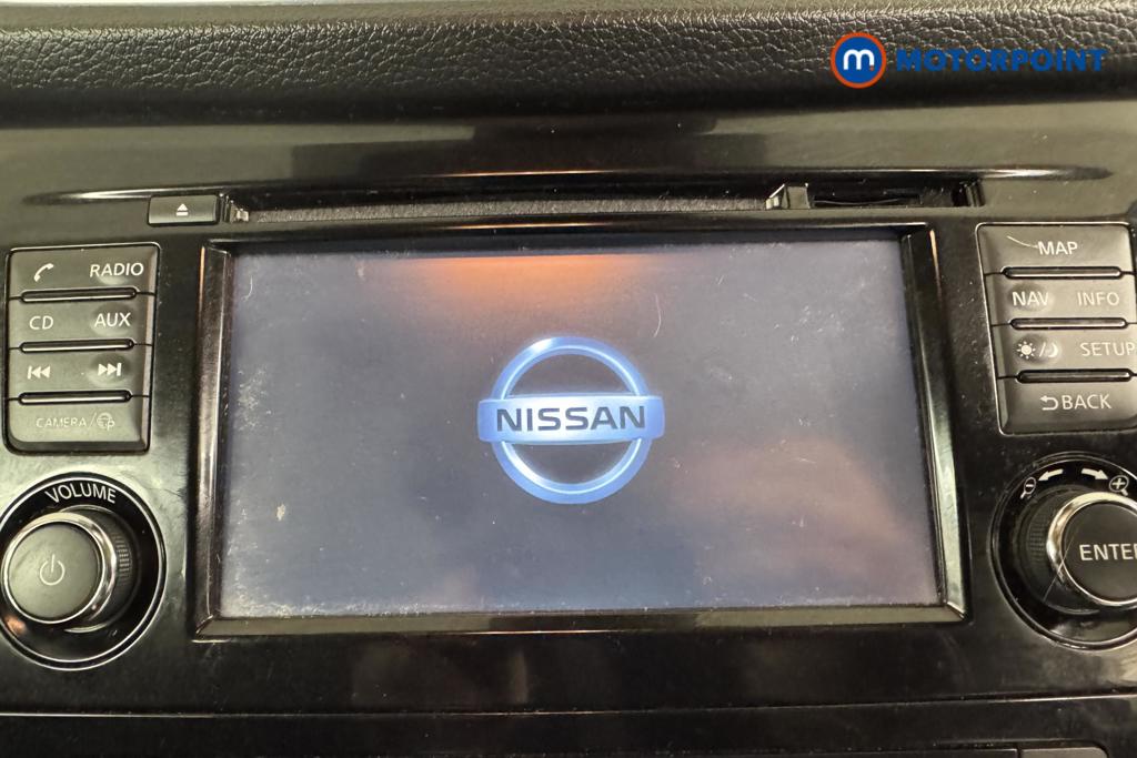 Nissan Qashqai Tekna Manual Petrol SUV - Stock Number (1511818) - 2nd supplementary image