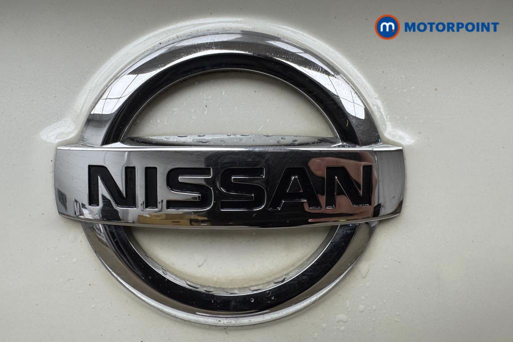 Nissan Qashqai Tekna Manual Petrol SUV - Stock Number (1511818) - 19th supplementary image