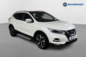 Nissan Qashqai Tekna Manual Petrol SUV - Stock Number (1511818) - Drivers side front corner