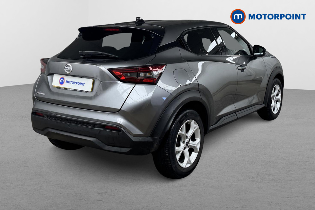 Nissan Juke N-Connecta Manual Petrol SUV - Stock Number (1514272) - Drivers side rear corner