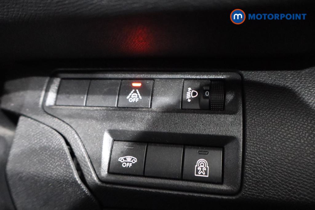 Peugeot 3008 Allure Premium Manual Diesel SUV - Stock Number (1514610) - 11th supplementary image