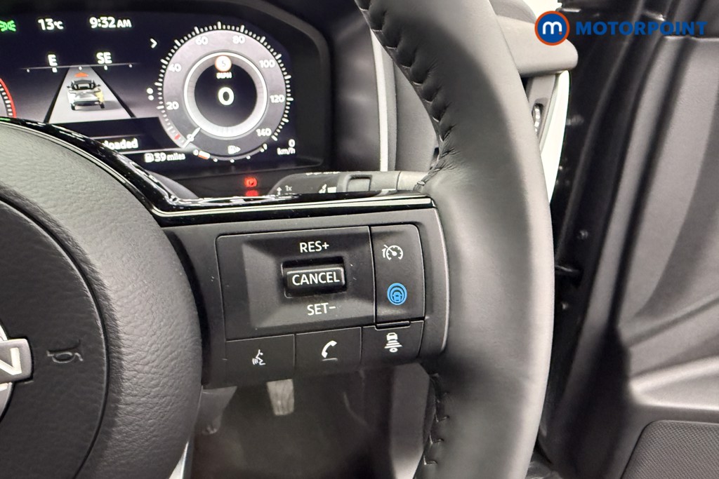 Nissan Qashqai N-Connecta Manual Petrol SUV - Stock Number (1512799) - 13th supplementary image