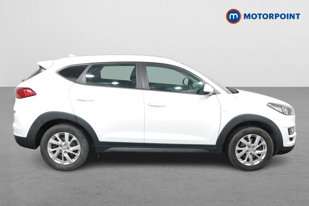 Hyundai Tucson Se Nav Manual Diesel SUV - Stock Number (1513170) - Drivers side