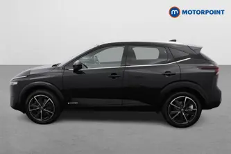 Nissan Qashqai Tekna Automatic Petrol-Electric Hybrid SUV - Stock Number (1513337) - Passenger side