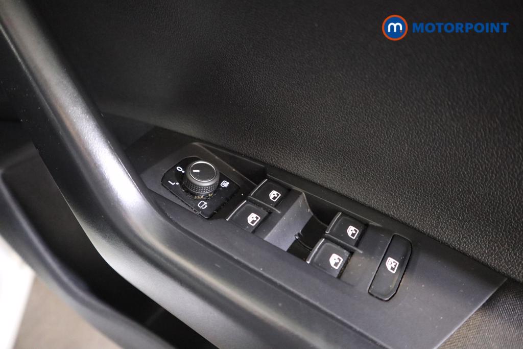 Volkswagen Taigo R-Line Manual Petrol SUV - Stock Number (1514202) - 11th supplementary image