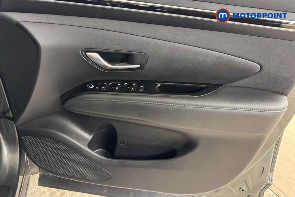 Hyundai Tucson Se Connect Manual Petrol SUV - Stock Number (1515103) - 15th supplementary image