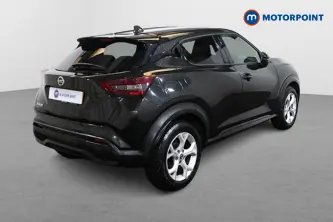 Nissan Juke N-Connecta Automatic Petrol SUV - Stock Number (1511187) - Drivers side rear corner