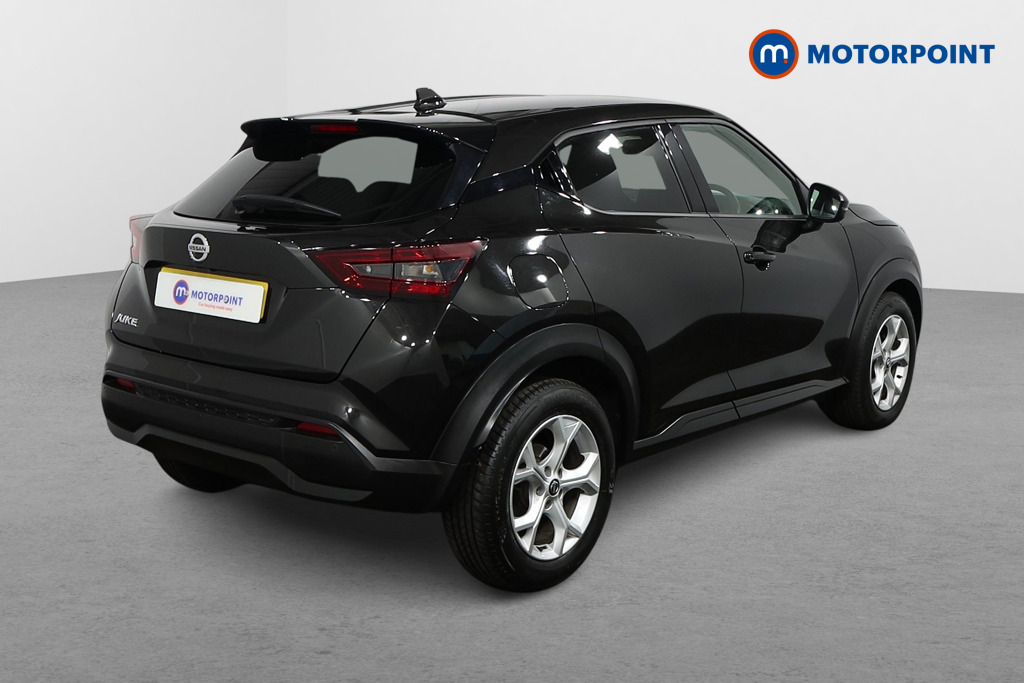 Nissan Juke N-Connecta Automatic Petrol SUV - Stock Number (1511199) - Drivers side rear corner