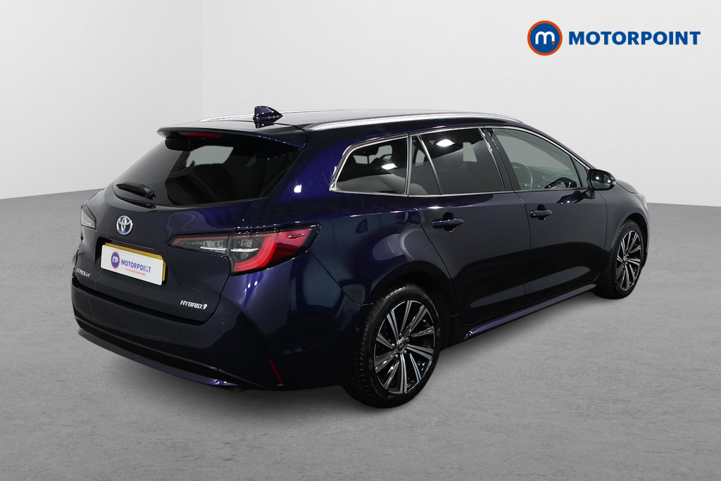 Toyota Corolla Design Automatic Petrol-Electric Hybrid Estate - Stock Number (1515352) - Drivers side rear corner