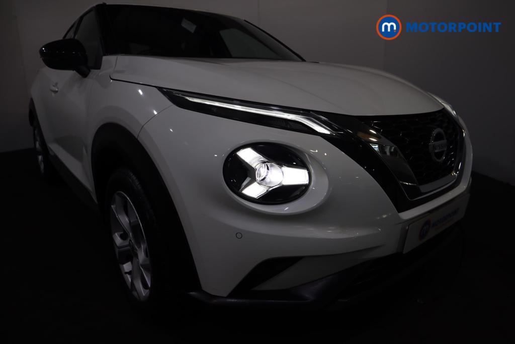 Nissan Juke N-Connecta Automatic Petrol SUV - Stock Number (1513882) - 25th supplementary image