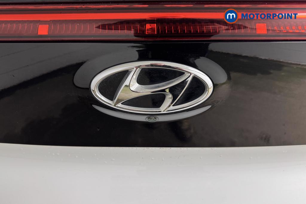 Hyundai Bayon Ultimate Manual Petrol-Electric Hybrid SUV - Stock Number (1514208) - 17th supplementary image