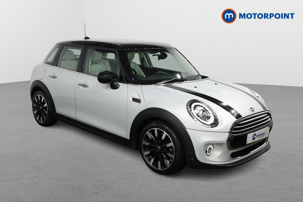 Mini Hatchback Cooper Exclusive Automatic Petrol Hatchback - Stock Number (1516460) - Drivers side front corner