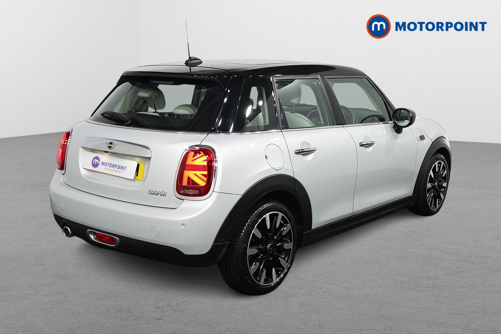 Mini Hatchback Cooper Exclusive Automatic Petrol Hatchback - Stock Number (1516460) - Drivers side rear corner