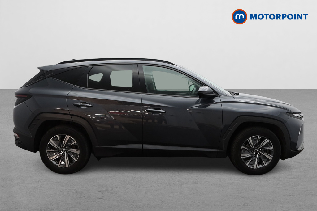 Hyundai Tucson Se Connect Manual Petrol SUV - Stock Number (1501821) - Drivers side