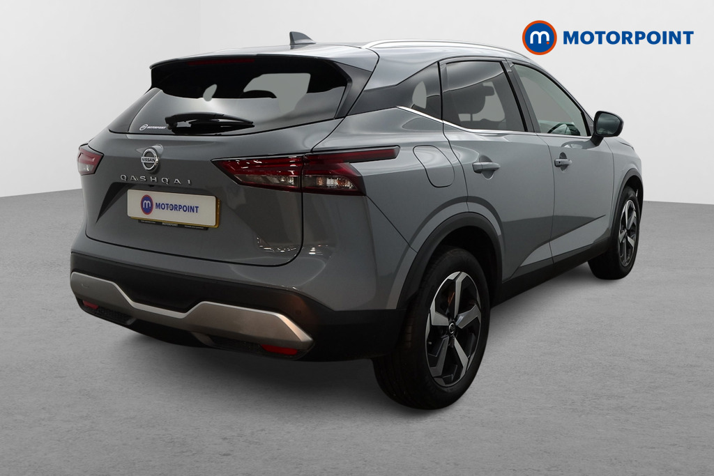 Nissan Qashqai N-Connecta Manual Petrol SUV - Stock Number (1511426) - Drivers side rear corner