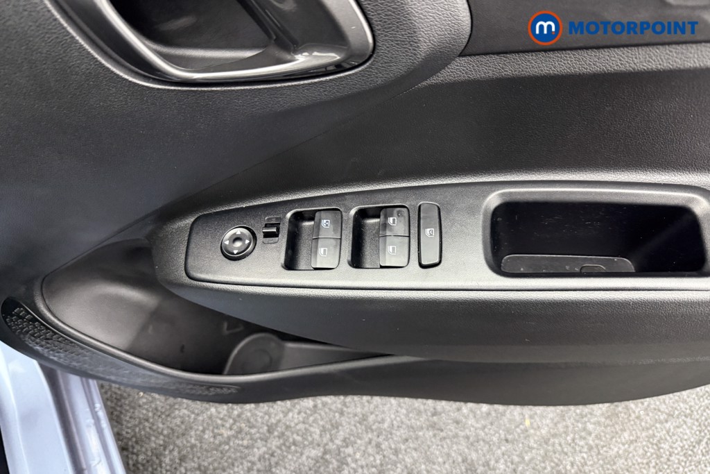 Hyundai I10 Advance Manual Petrol Hatchback - Stock Number (1511912) - 11th supplementary image