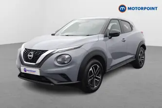 Nissan Juke N-Connecta Automatic Petrol SUV - Stock Number (1512783) - Passenger side front corner