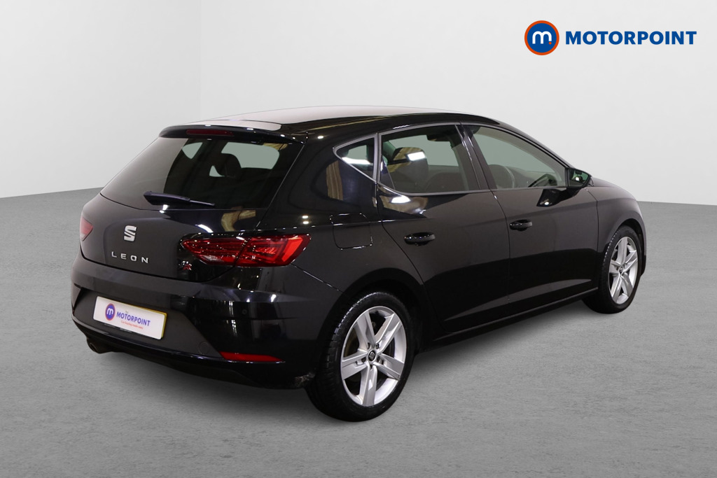 Seat Leon FR Manual Petrol Hatchback - Stock Number (1515015) - Drivers side rear corner