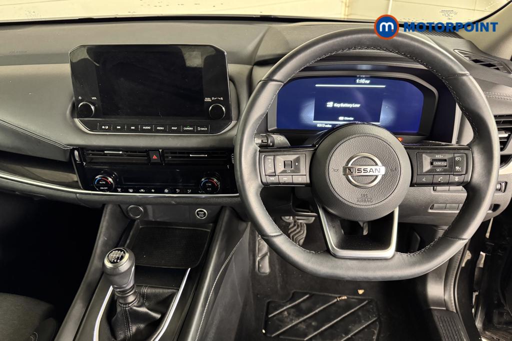 Nissan Qashqai N-Connecta Manual Petrol SUV - Stock Number (1515340) - 1st supplementary image