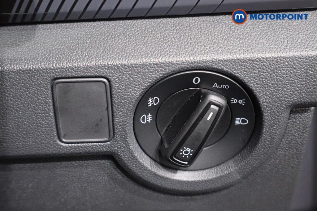 Volkswagen T-Cross Black Edition Manual Petrol SUV - Stock Number (1516107) - 21st supplementary image