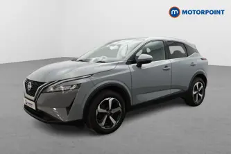 Nissan Qashqai N-Connecta Manual Petrol SUV - Stock Number (1513625) - Passenger side front corner