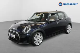 Mini Hatchback Cooper Exclusive Manual Petrol Hatchback - Stock Number (1514160) - Passenger side front corner