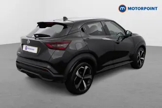 Nissan Juke Tekna Manual Petrol SUV - Stock Number (1515992) - Drivers side rear corner