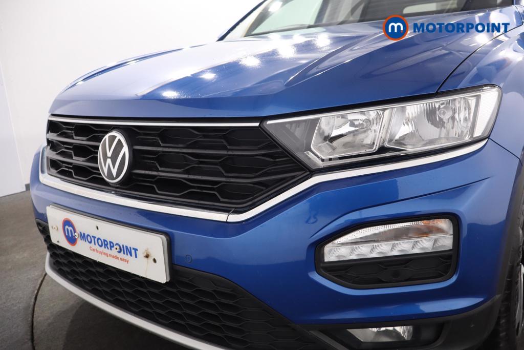 Volkswagen T-Roc Active Manual Petrol SUV - Stock Number (1516886) - 13th supplementary image