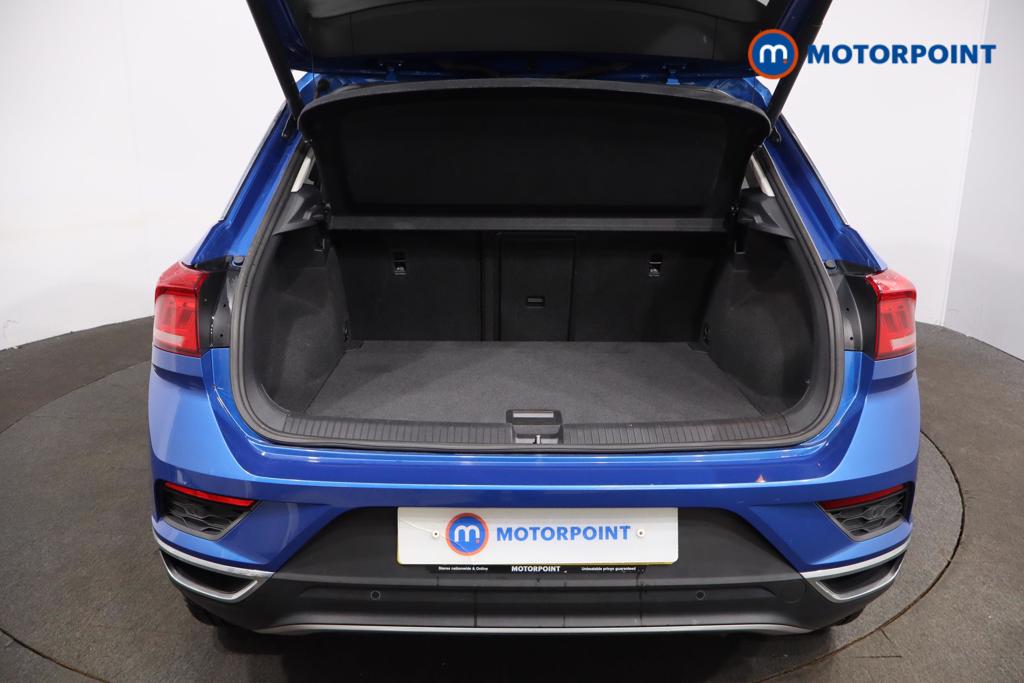 Volkswagen T-Roc Active Manual Petrol SUV - Stock Number (1516886) - 17th supplementary image