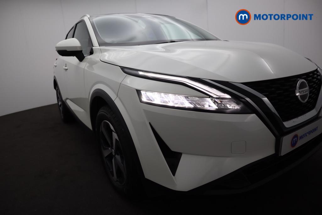 Nissan Qashqai N-Connecta Manual Petrol SUV - Stock Number (1508020) - 27th supplementary image