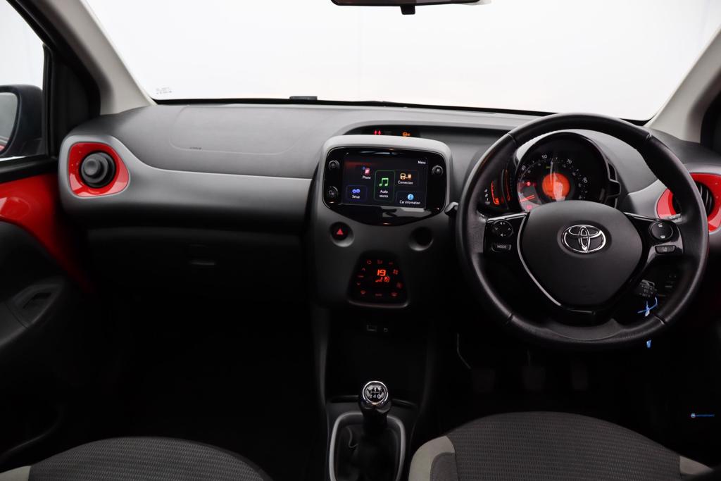 Toyota Aygo X-Trend Manual Petrol Hatchback - Stock Number (1512055) - 1st supplementary image