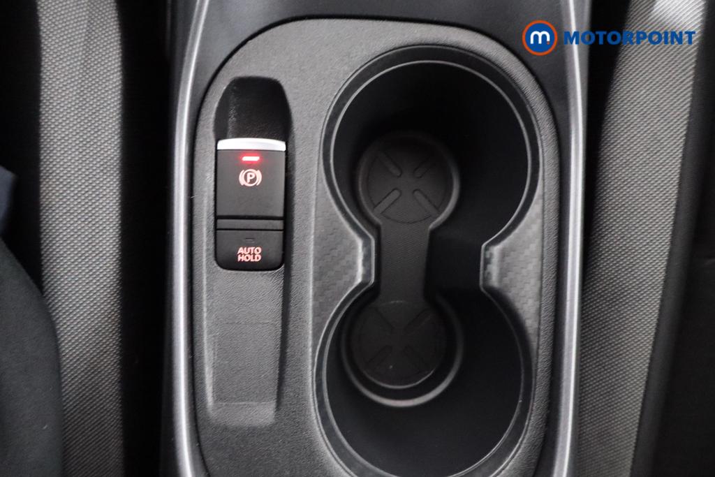 Nissan Juke N-Connecta Manual Petrol SUV - Stock Number (1512816) - 14th supplementary image