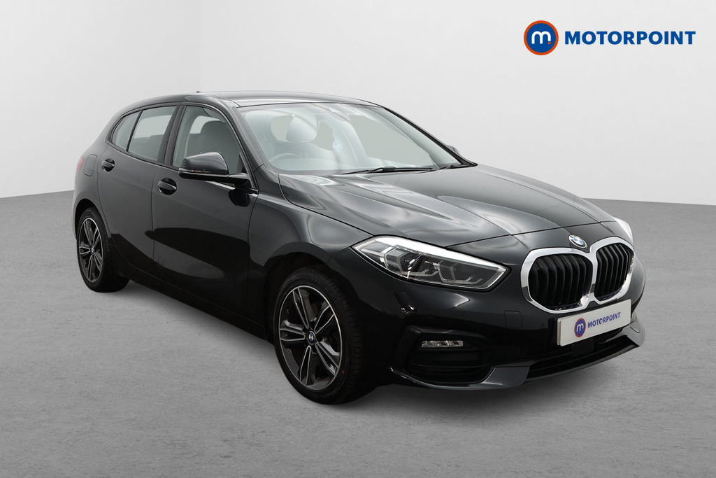 BMW 1 Series Sport Manual Petrol Hatchback - Stock Number (1513383) - Drivers side front corner