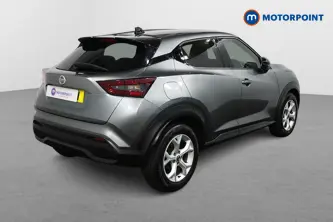 Nissan Juke N-Connecta Manual Petrol SUV - Stock Number (1513615) - Drivers side rear corner