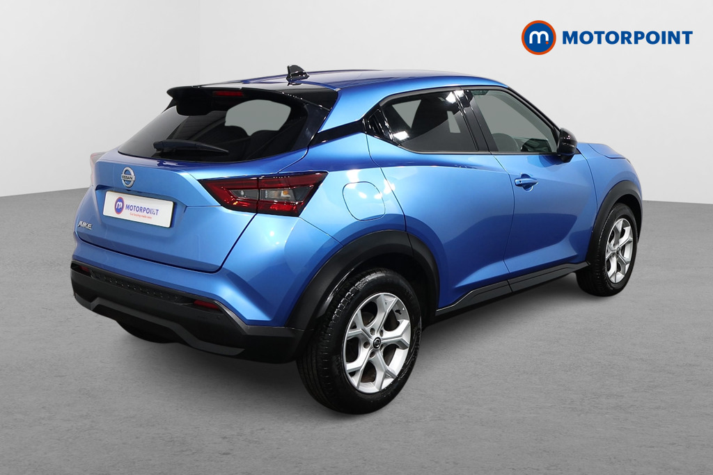 Nissan Juke N-Connecta Manual Petrol SUV - Stock Number (1515323) - Drivers side rear corner