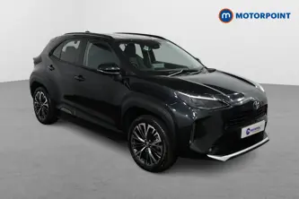 Toyota Yaris Cross Excel Automatic Petrol-Electric Hybrid Estate - Stock Number (1515946) - Drivers side front corner