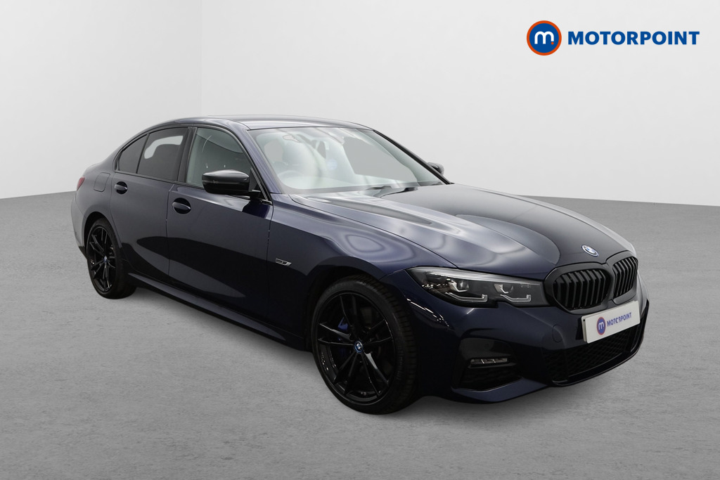 BMW 3 Series M Sport Pro Edition Automatic Petrol Plug-In Hybrid Saloon - Stock Number (1517403) - Drivers side front corner