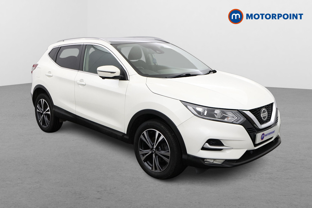 Nissan Qashqai N-Connecta Manual Petrol SUV - Stock Number (1488601) - Drivers side front corner