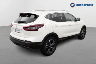 Nissan Qashqai N-Connecta Manual Petrol SUV - Stock Number (1488601) - Drivers side rear corner