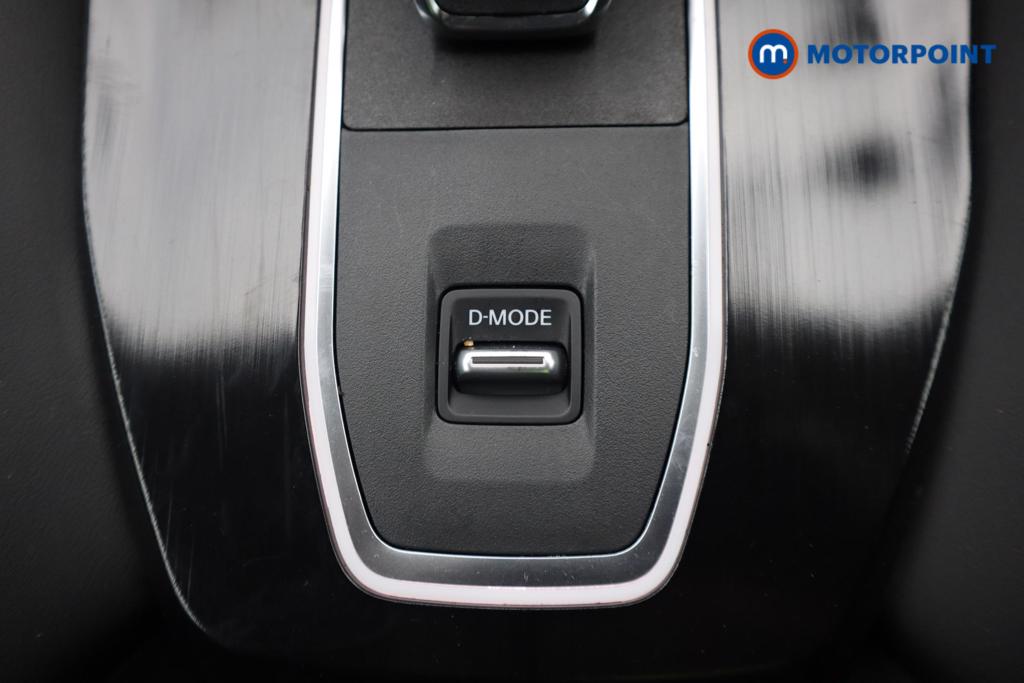 Nissan Qashqai N-Connecta Automatic Petrol SUV - Stock Number (1491223) - 17th supplementary image