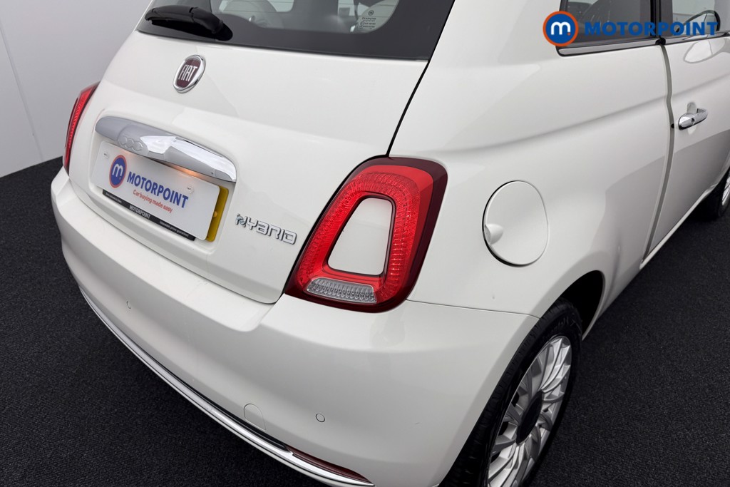 Fiat 500 Dolcevita Manual Petrol-Electric Hybrid Hatchback - Stock Number (1513249) - 17th supplementary image