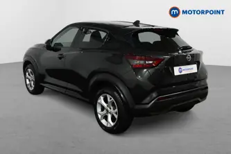 Nissan Juke N-Connecta Manual Petrol SUV - Stock Number (1513932) - Passenger side rear corner