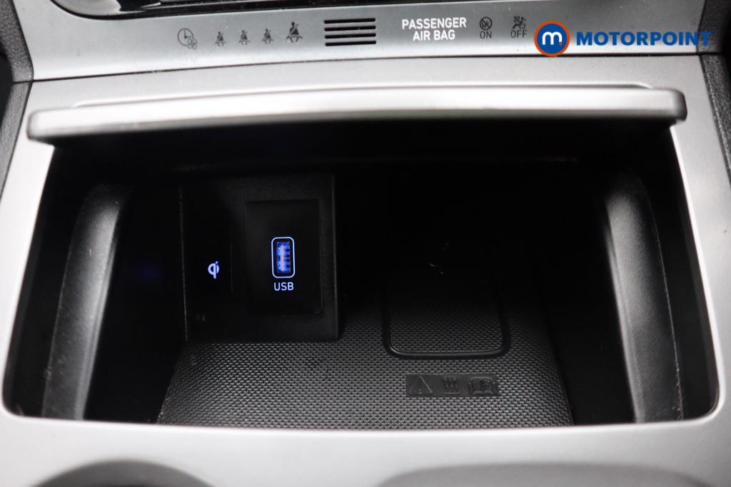 Hyundai Kona Premium Se Automatic Electric SUV - Stock Number (1515179) - 14th supplementary image