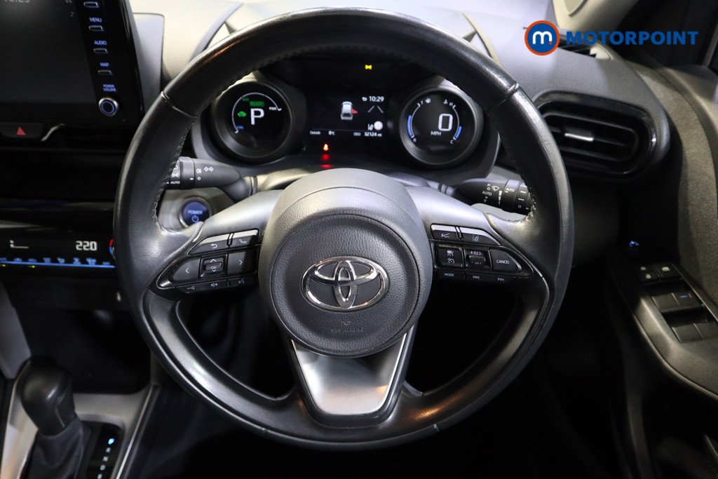 Toyota Yaris Cross Icon Automatic Petrol-Electric Hybrid Estate - Stock Number (1515443) - 2nd supplementary image