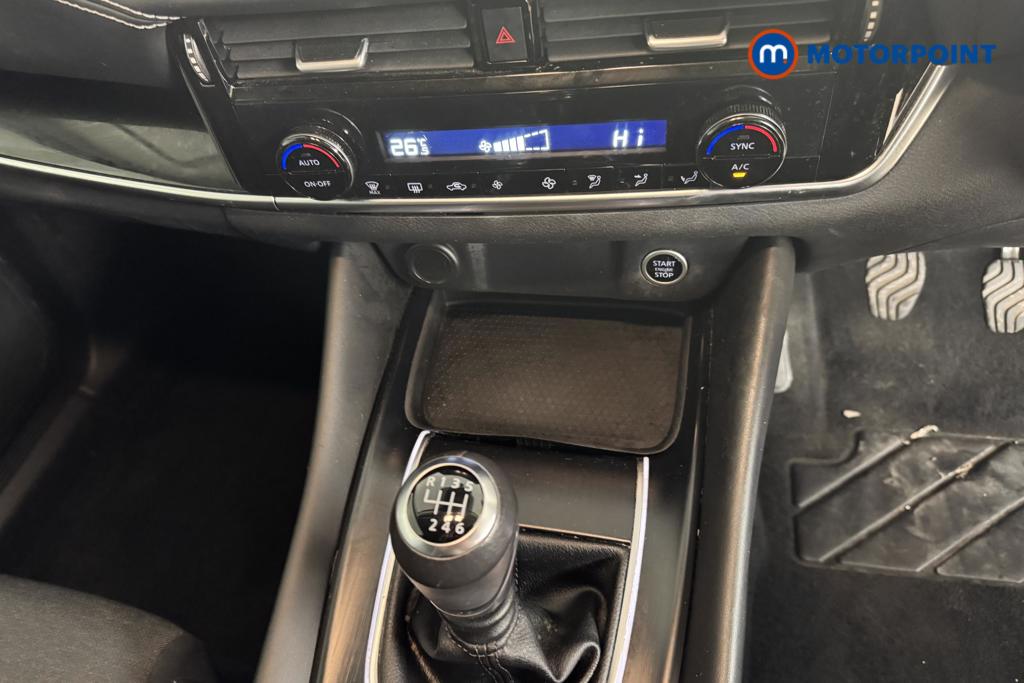 Nissan Qashqai N-Connecta Manual Petrol SUV - Stock Number (1516967) - 11th supplementary image