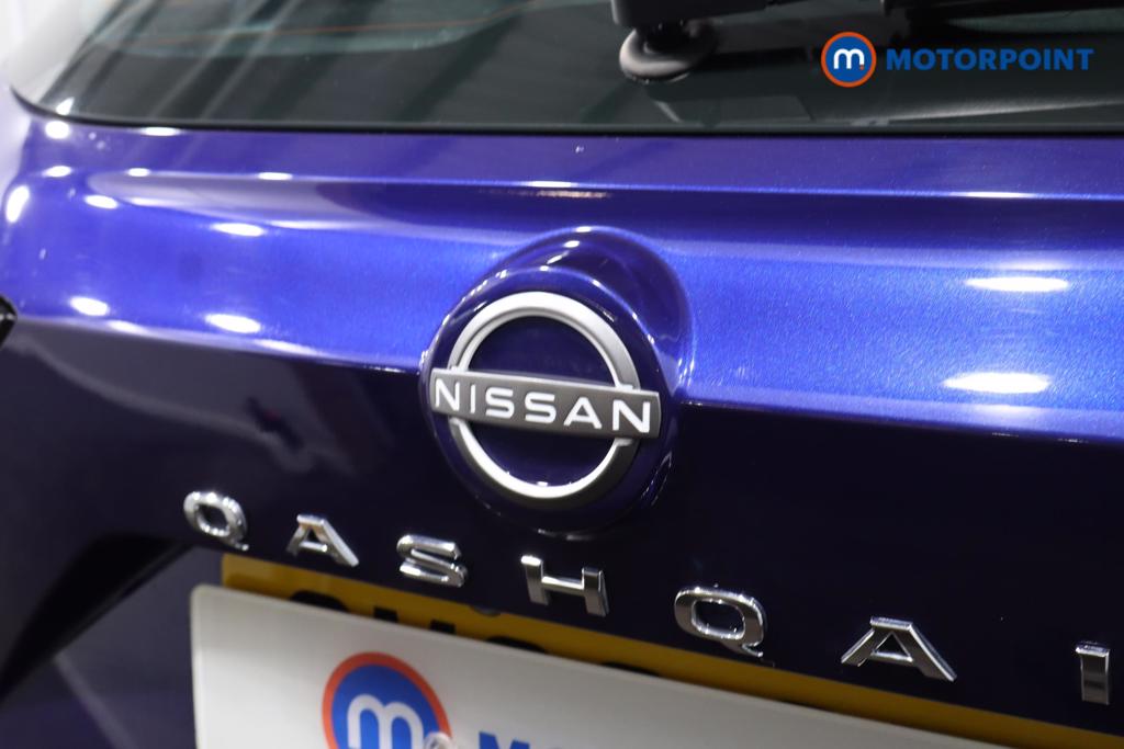 Nissan Qashqai Acenta Premium Manual Petrol SUV - Stock Number (1517389) - 26th supplementary image