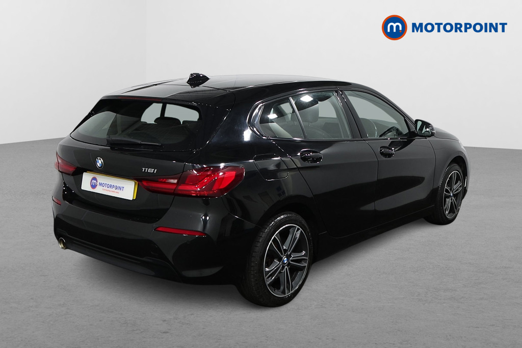 BMW 1 Series Sport Manual Petrol Hatchback - Stock Number (1515155) - Drivers side rear corner